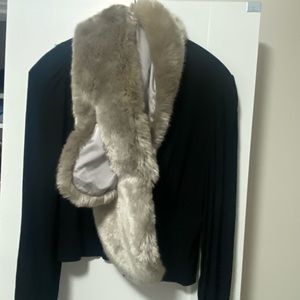 Faux fur babaton scarf